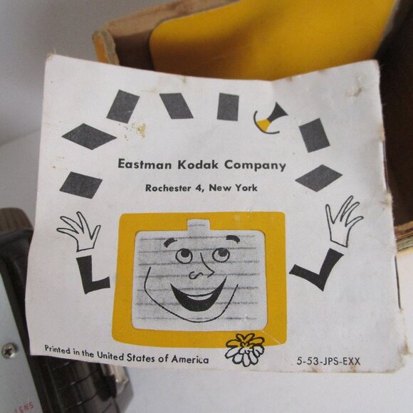 vintage Kodak Brownie instant camera - Picture 10 of 10